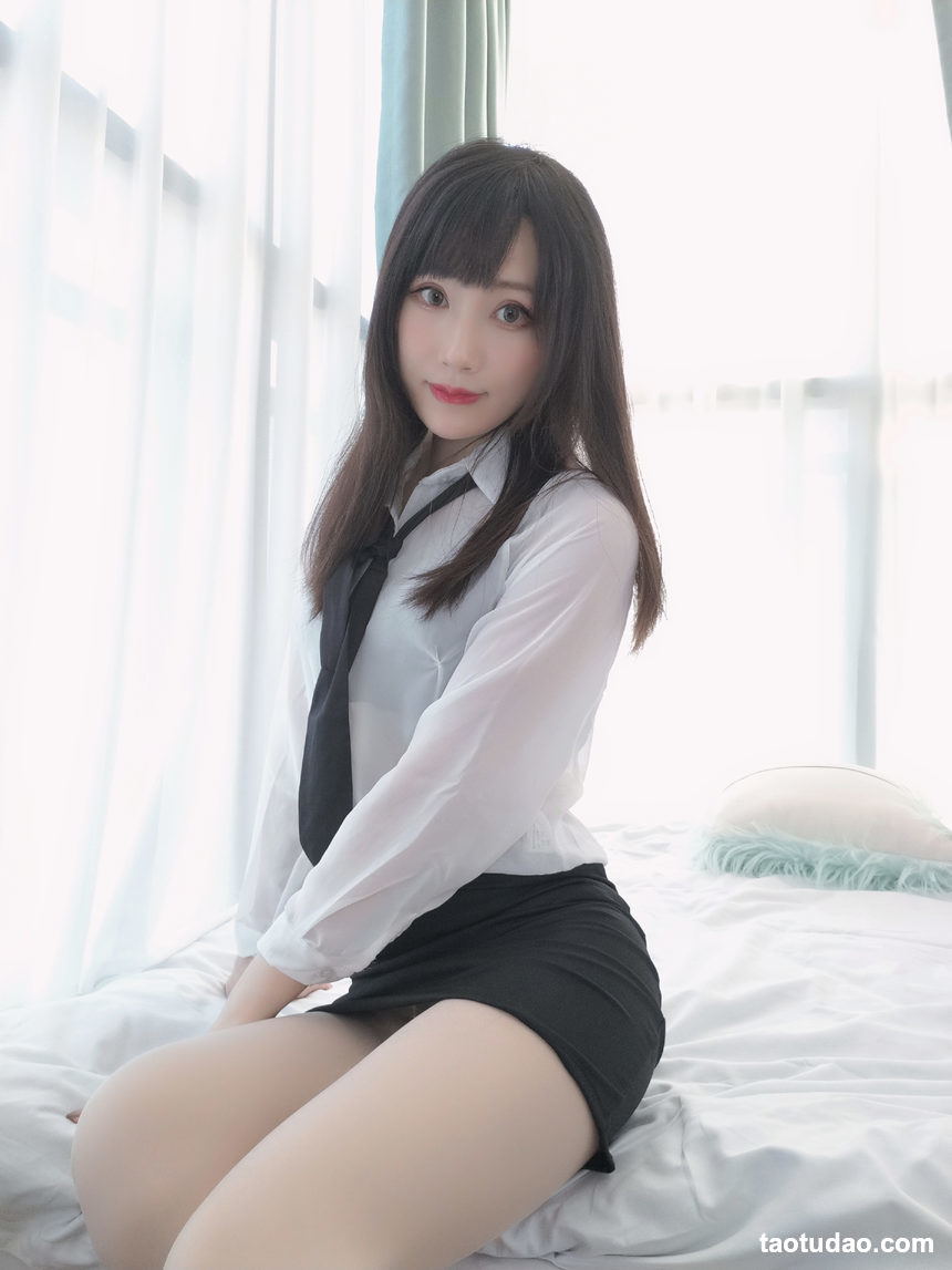 木之本果 –  自撮り VOL.13 秘書さんは退勤後です[108P-4V-395.5M]-艺库